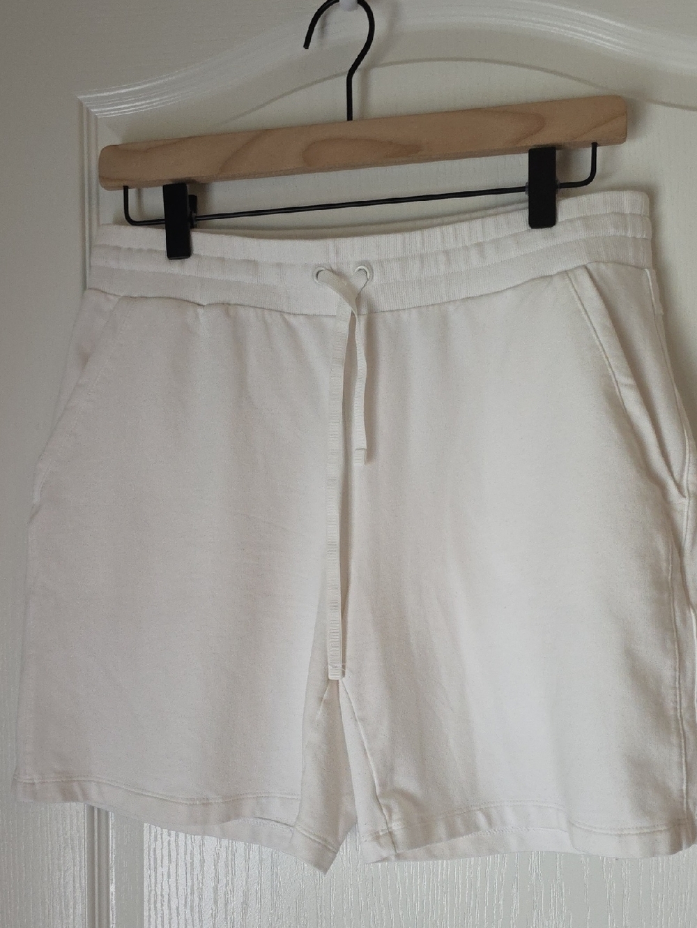 T By Talbots Women's White Drawstring Shorts